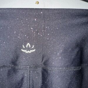 Beyond Yoga Sparkle Ombre Leggings